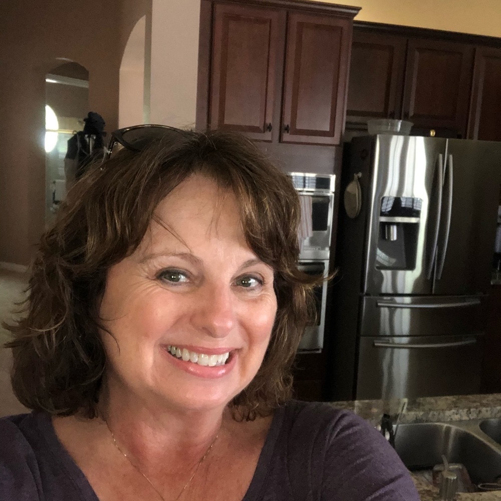 Meet your Posher, Pam